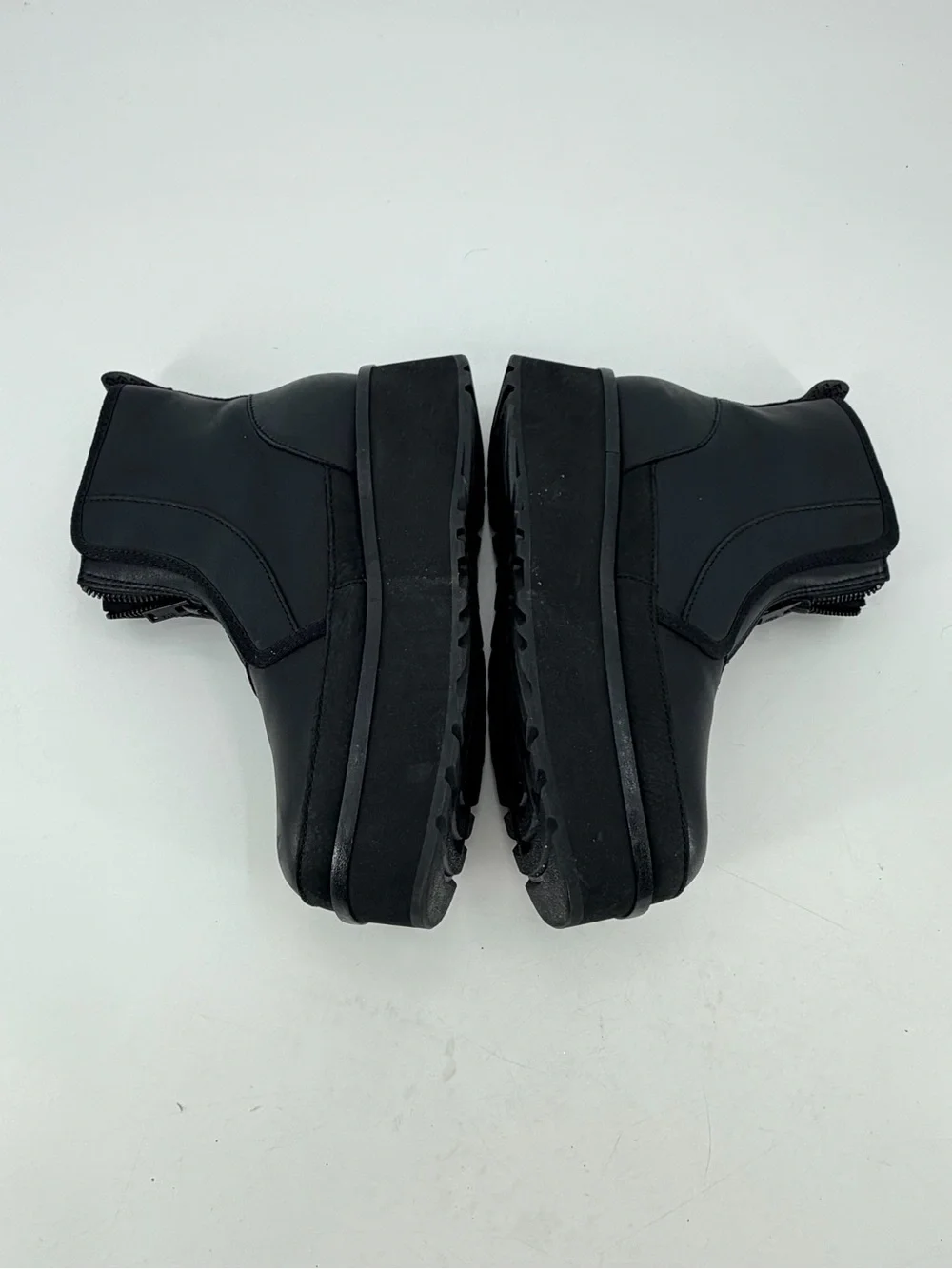 UGG Cityfunc Zip Platform Fashion Boots Womens Size 9.5 Black Water resistant